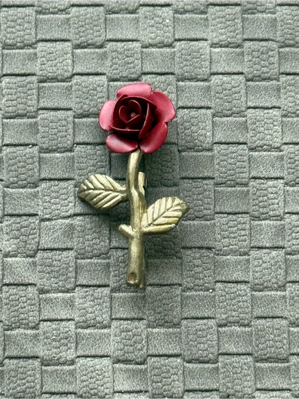 Red Rose Stem Pin Brooch with Antique Gold Leaves